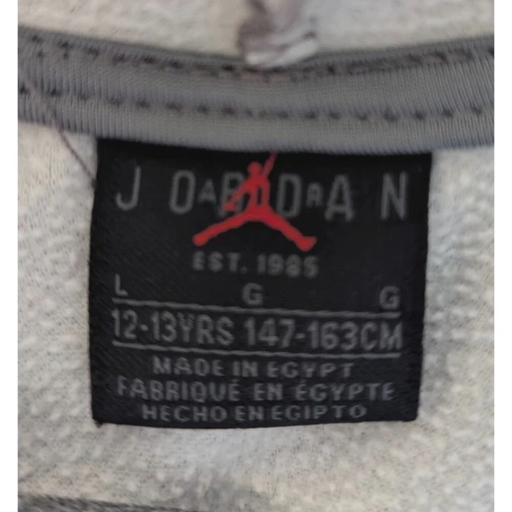 Nike Jordan Boys' Dri-Fit Therma Pullover Hoodie Carbon Heather Large Flaw